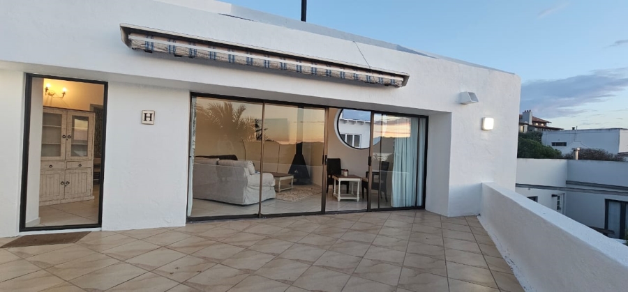 To Let 3 Bedroom Property for Rent in Middedorp Western Cape